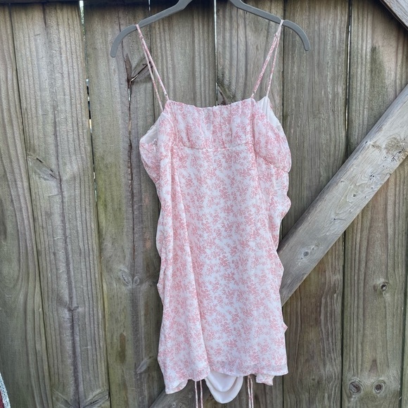 PRINCESS POLLY Y2K IVY HOLLOW RUCHED MINI DRESS WHITE/PINK - Picture 13 of 13